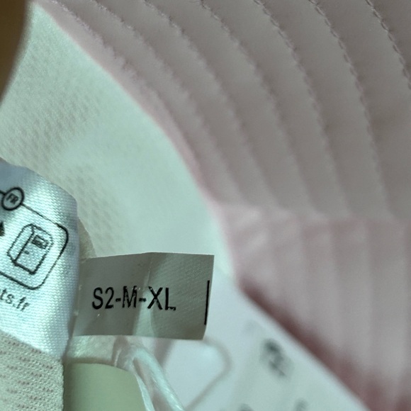 RAINS Bucket Hat Candy Pink NWT Size One Size - Picture 7 of 9